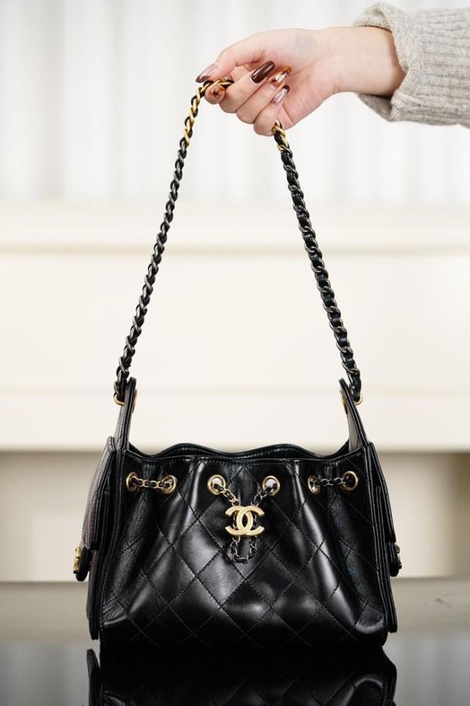 CHANEL 25 MINI HANDBAG