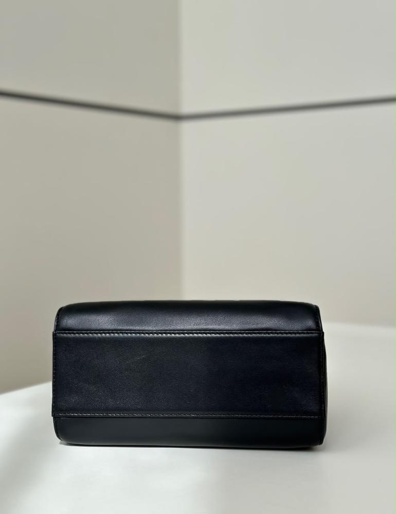 Peekaboo Mini