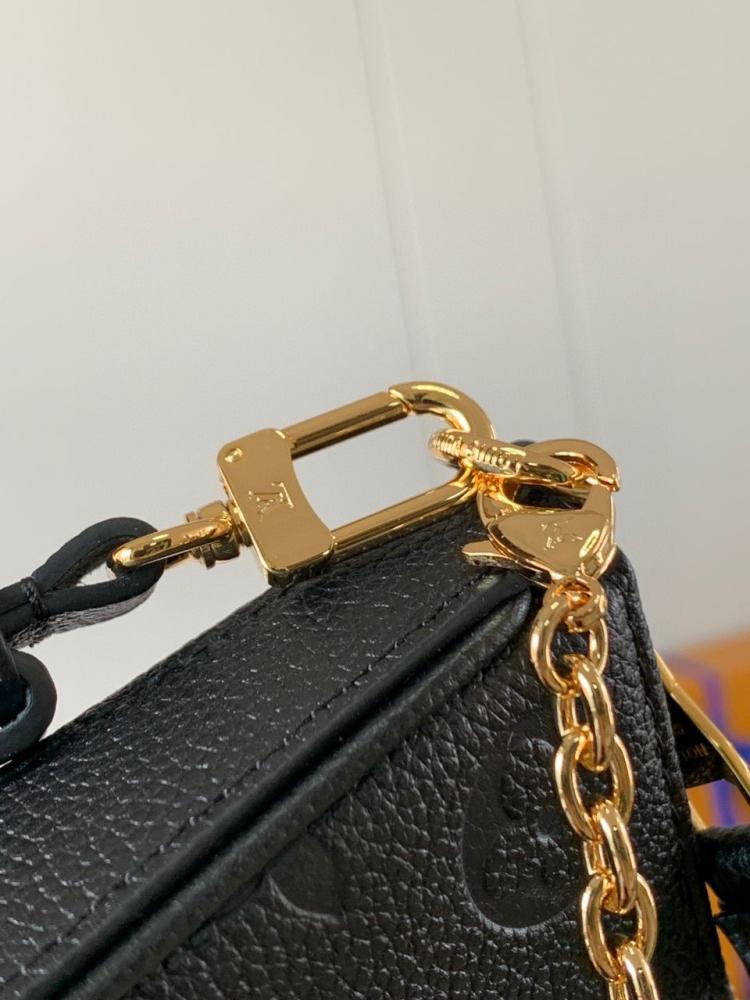 Easy Pouch On Strap