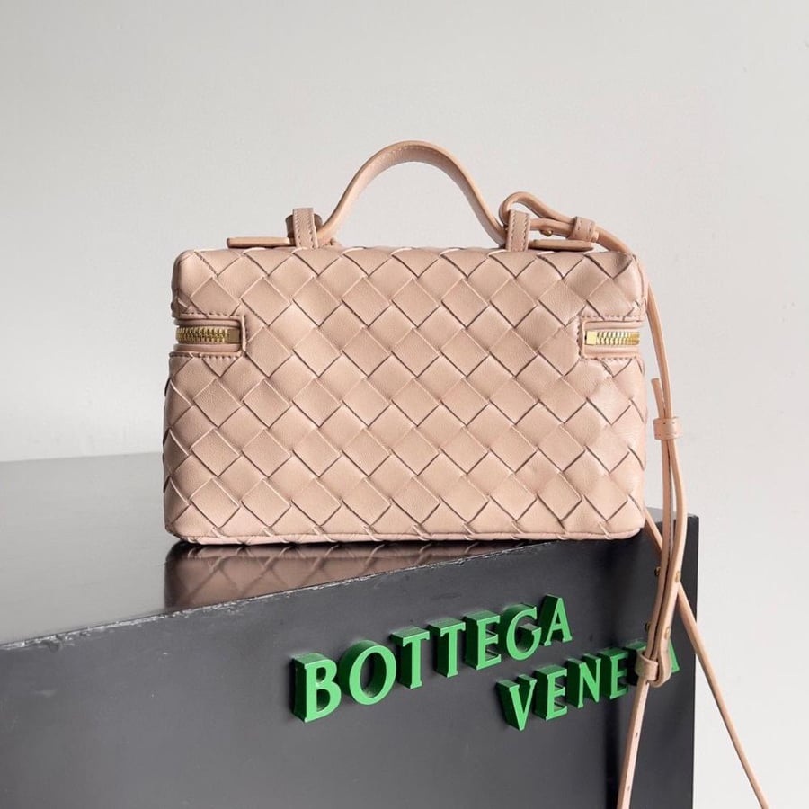 Bang Bang Vanity Case