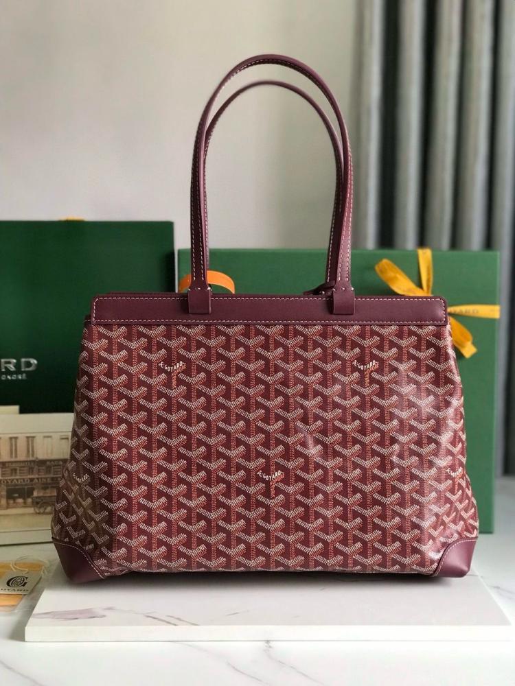Bellechasse Biaude PM Bag