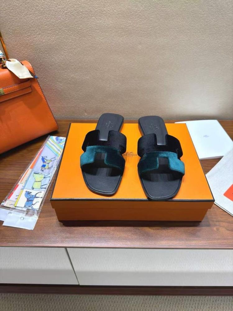 Hermès Oran Sandal