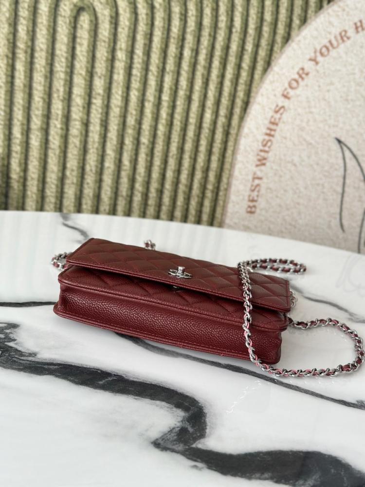 CLASSIC WALLET ON CHAIN