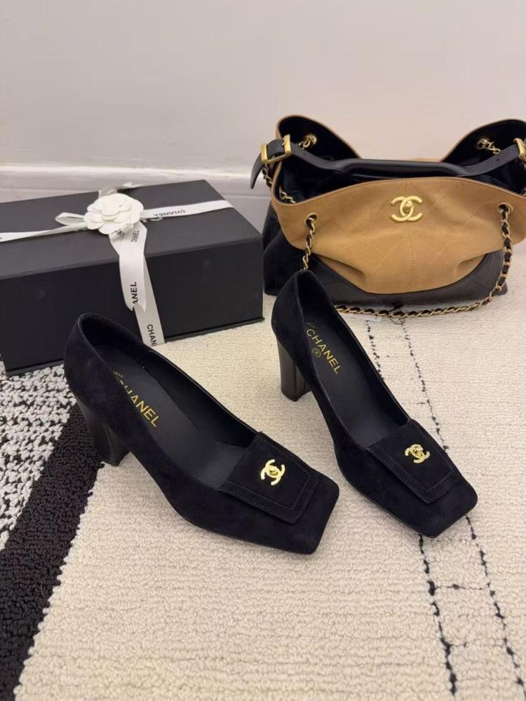 PUMPS