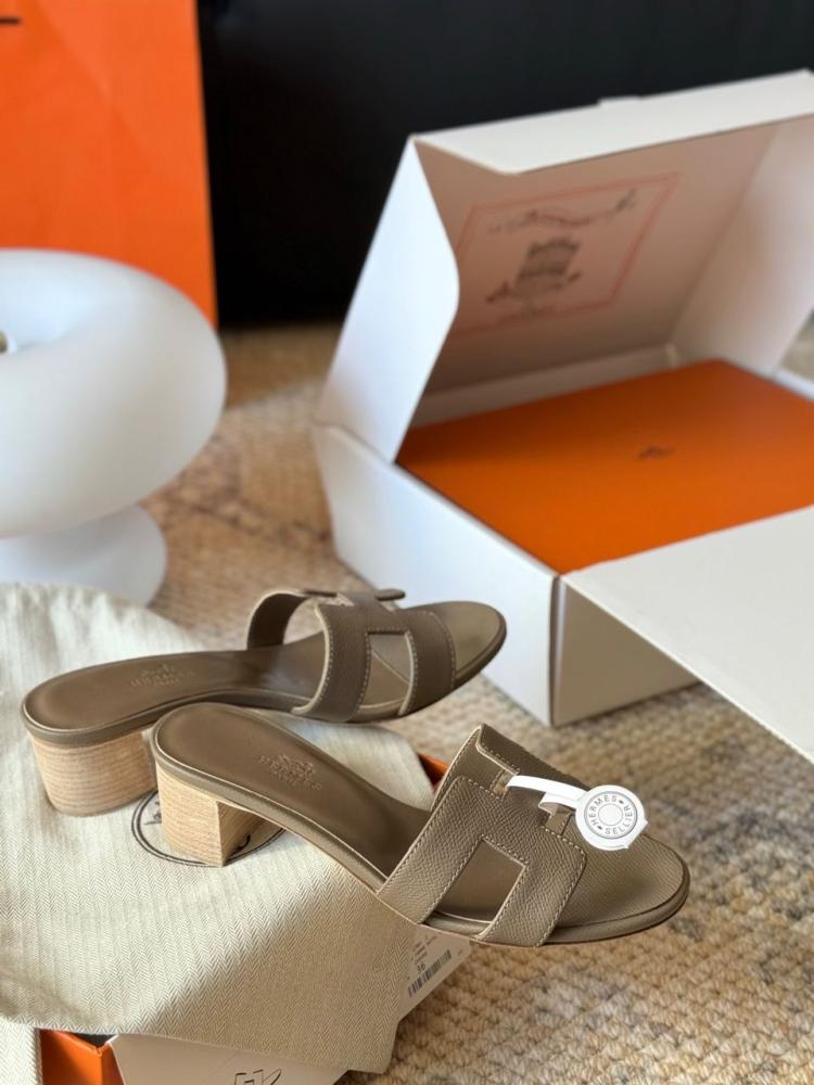 Hermès Oasis Sandal