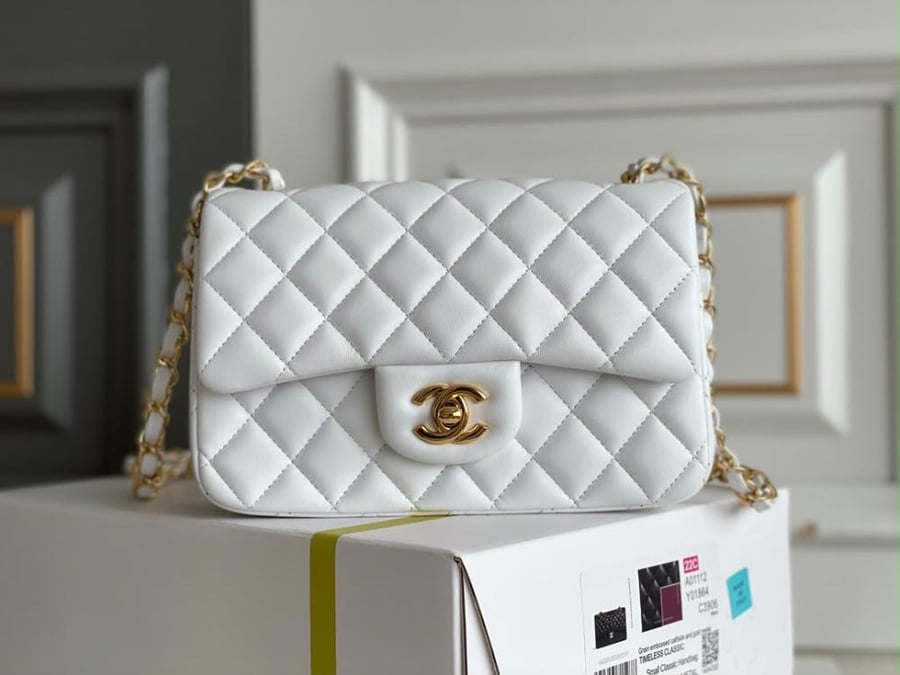 Mini Classic Handbag
