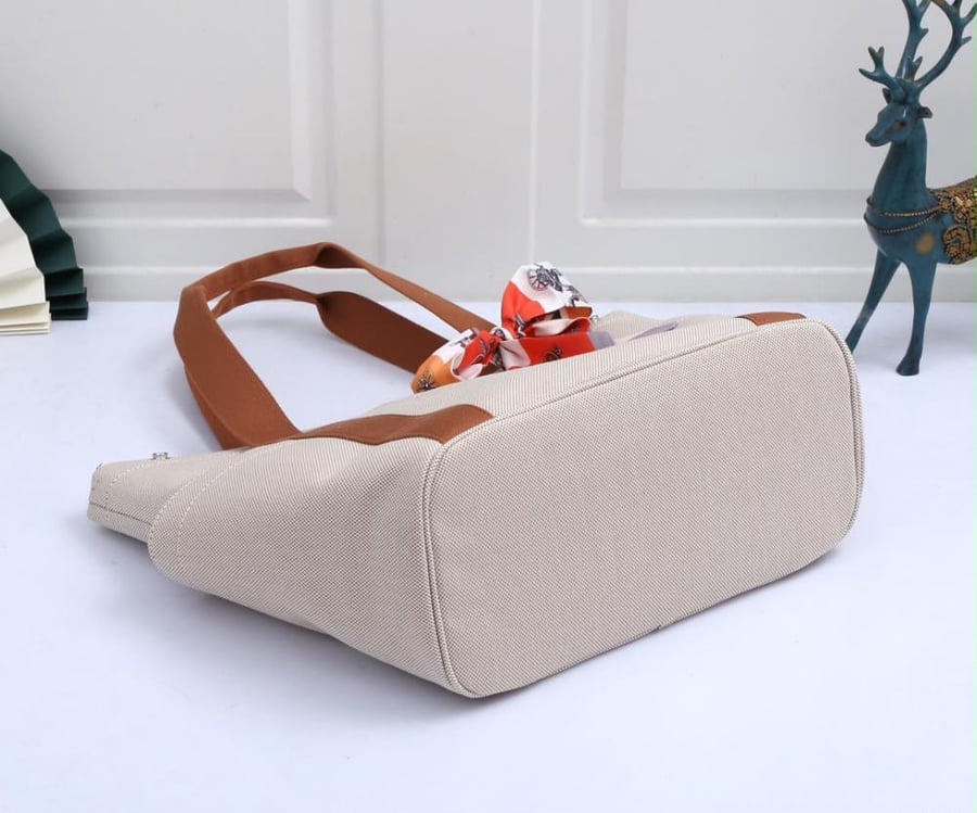 Cabriole nappy bag