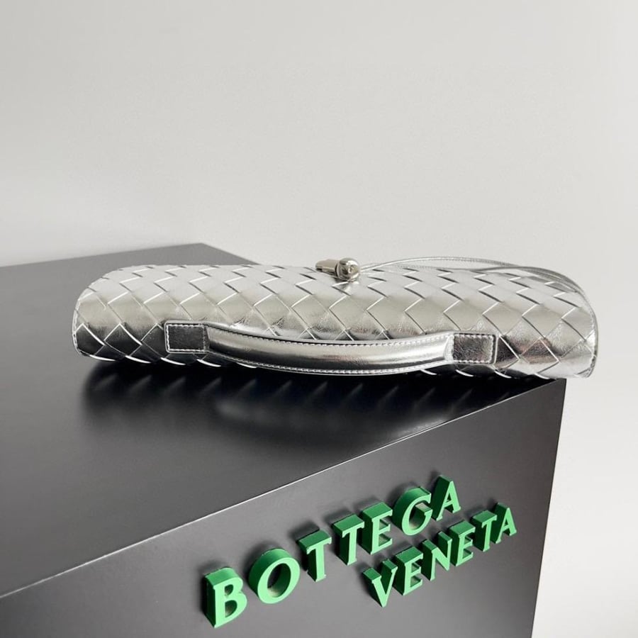 Andiamo Clutch