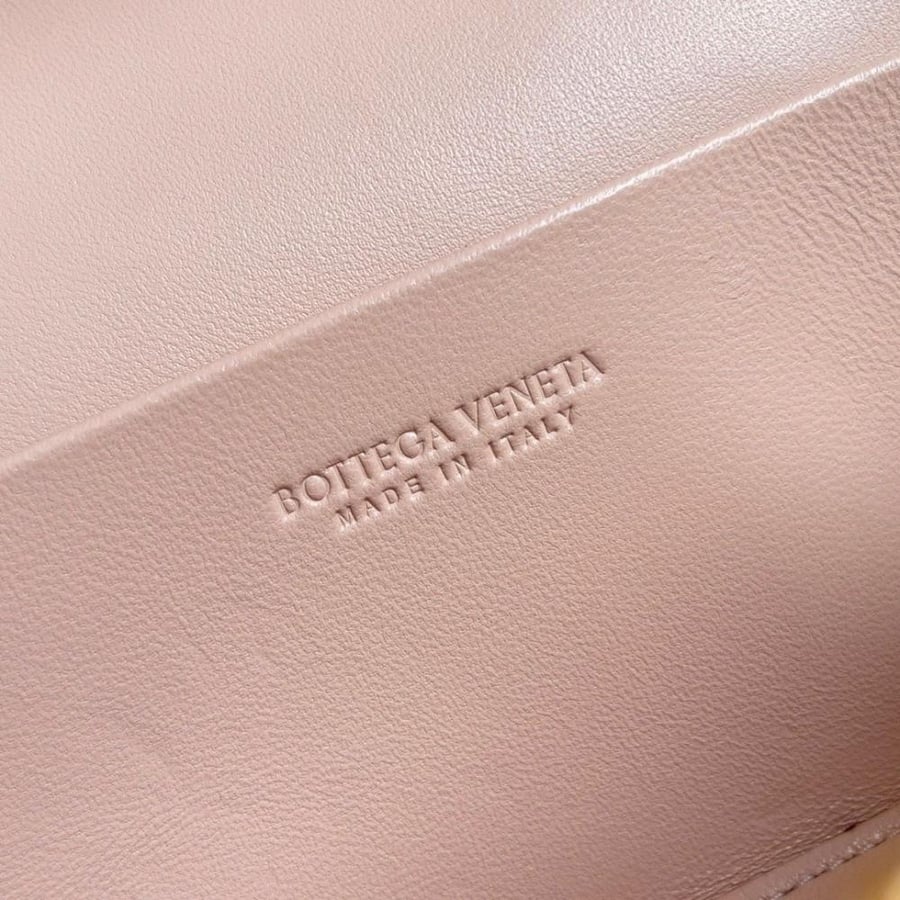 Bang Bang Vanity Case