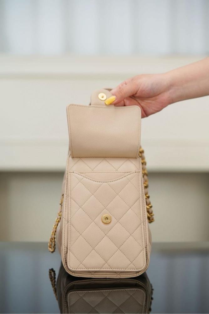 CHANEL 25 SMALL HANDBAG