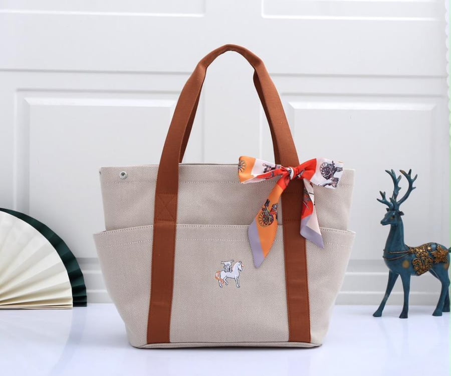 Cabriole nappy bag