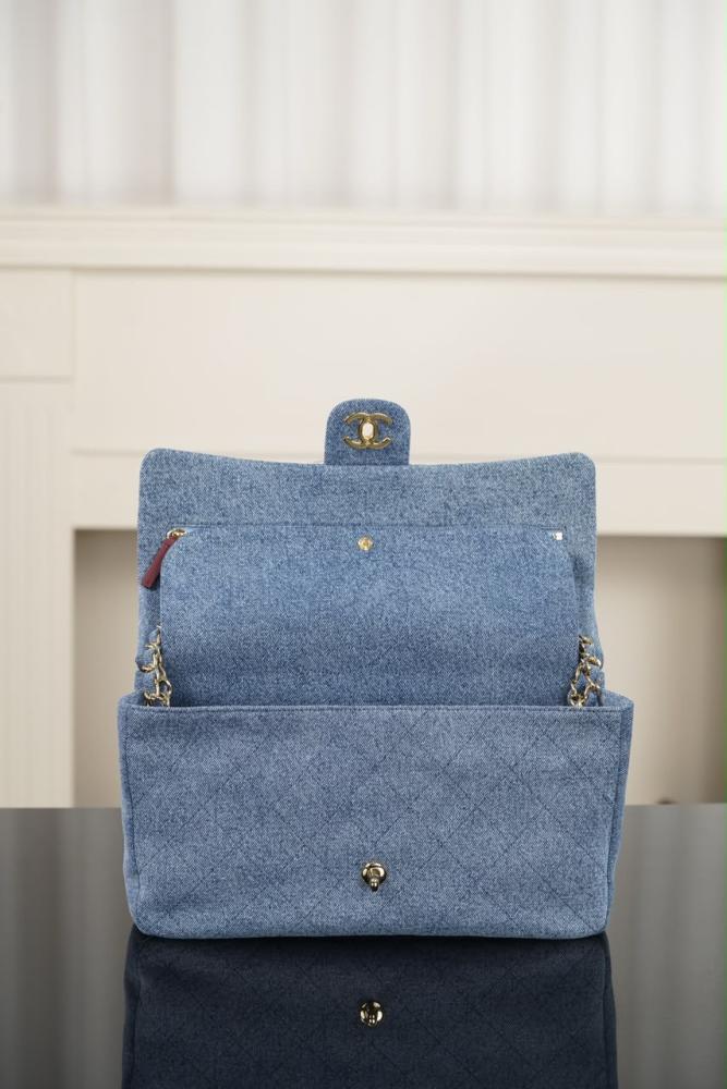 MAXI FLAP BAG, 32cm