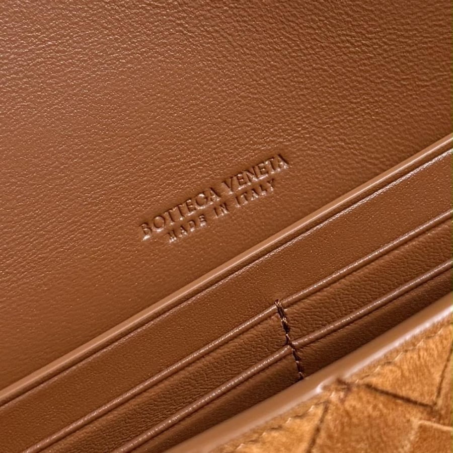 Andiamo Clutch