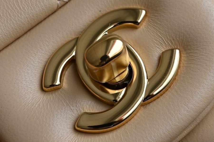 LAMBSKIN CLASSIC 11.12 HANDBAG