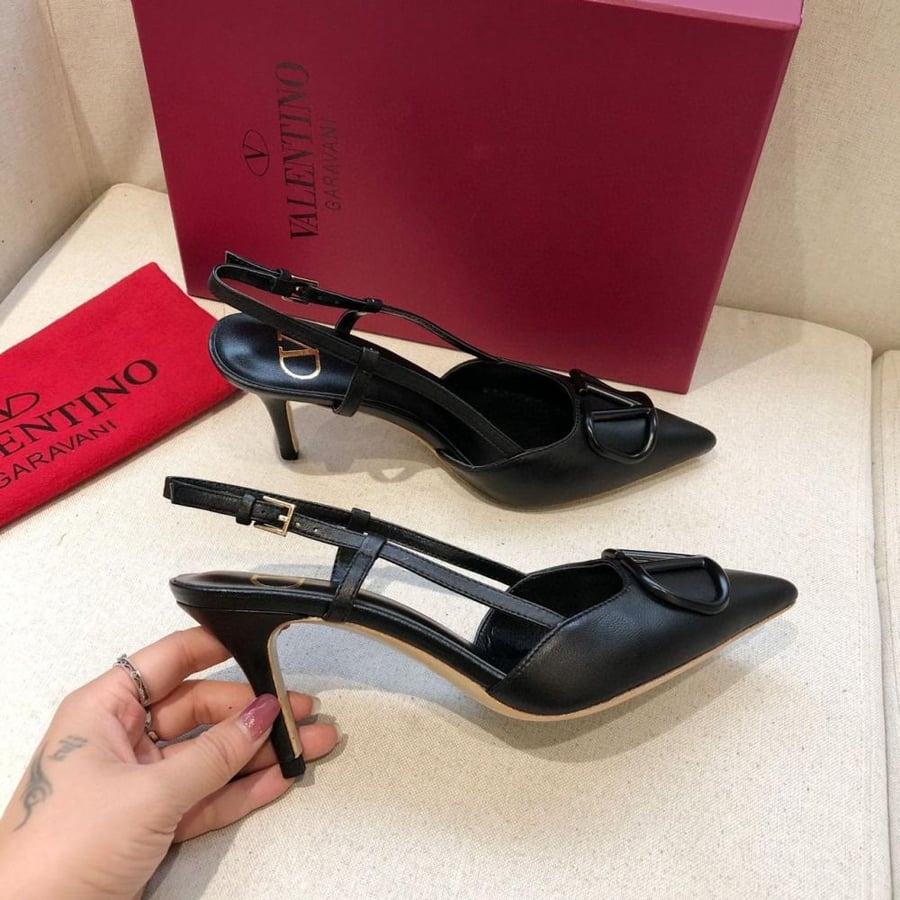 VLOGO SIGNATURE CALFSKIN SLINGBACK PUMP 80MM / 3.15 IN