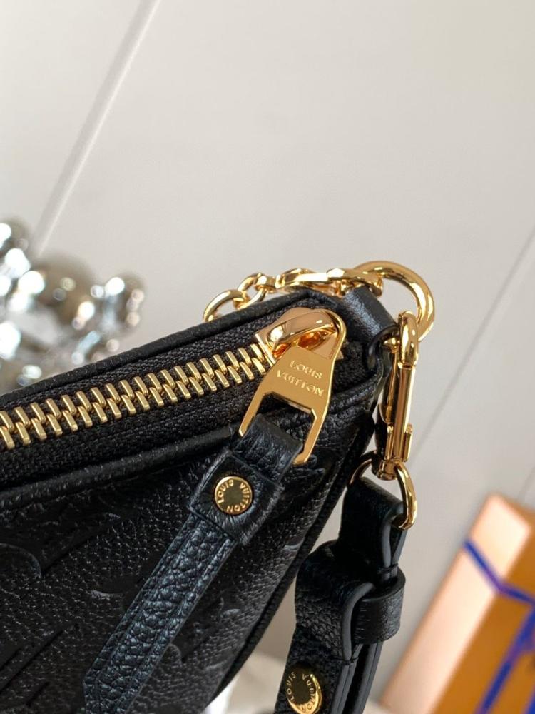 Easy Pouch On Strap