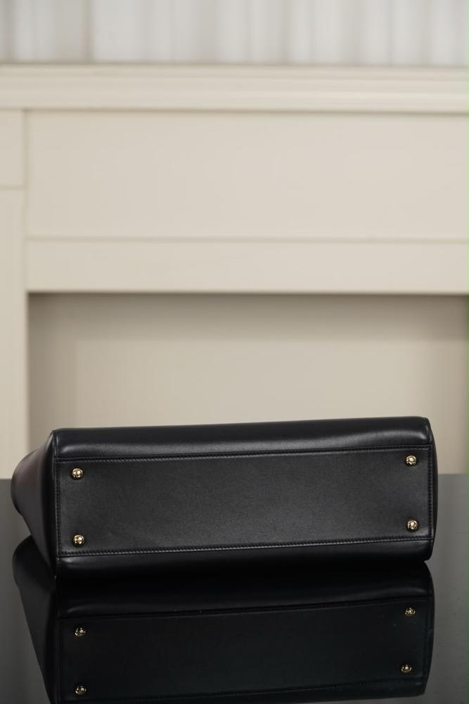 SMALL TOTE