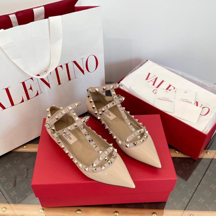 Rockstud leather ballet flats