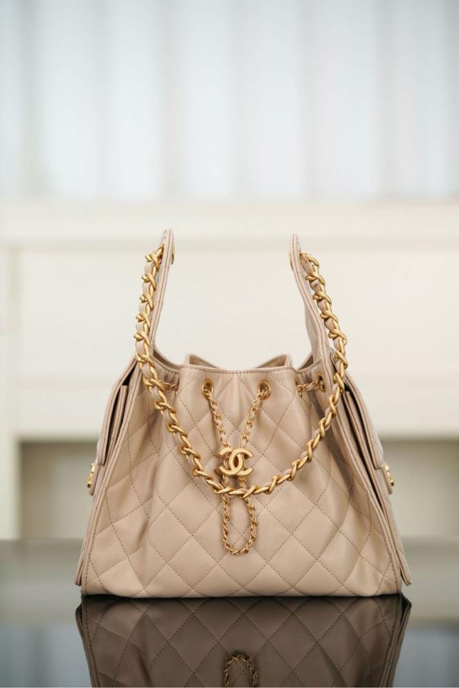 CHANEL 25 SMALL HANDBAG