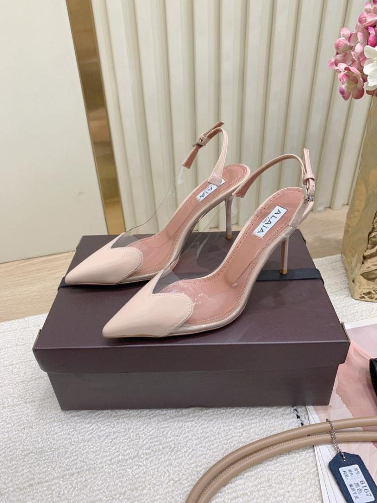 LE CŒUR SLINGBACKS IN PATENT LEATHER, 9cm