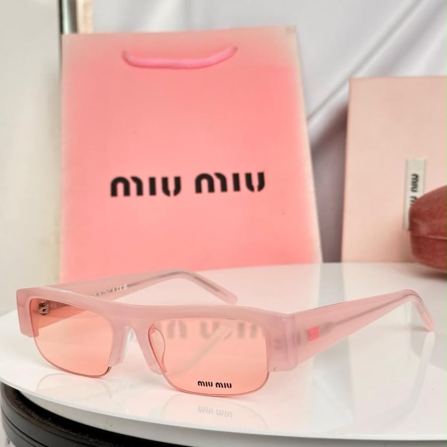 Miu Miu B07S Rectangular Frame Sunglasses