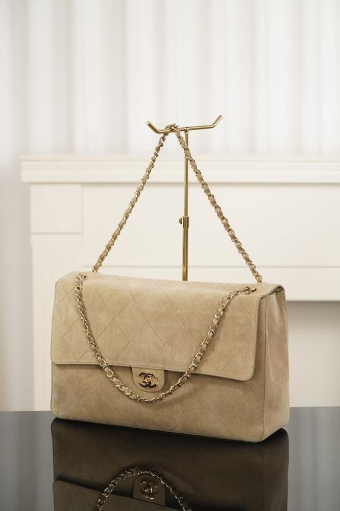 MAXI FLAP BAG, 38.5cm