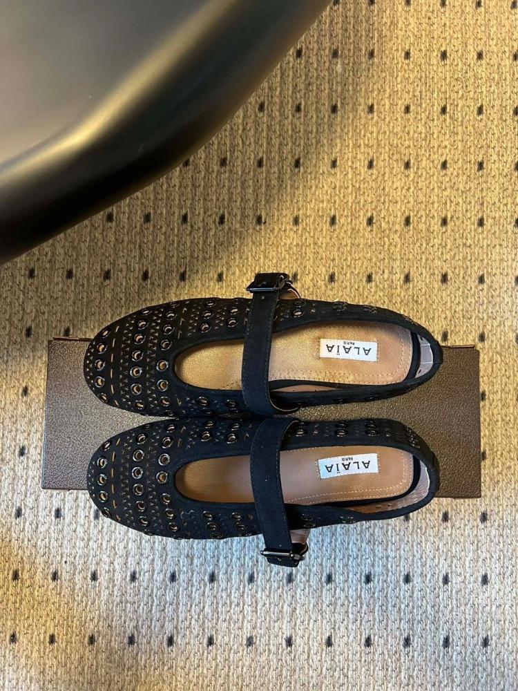 ALAÏA BALLET FLATS VIENNE IN SUEDE