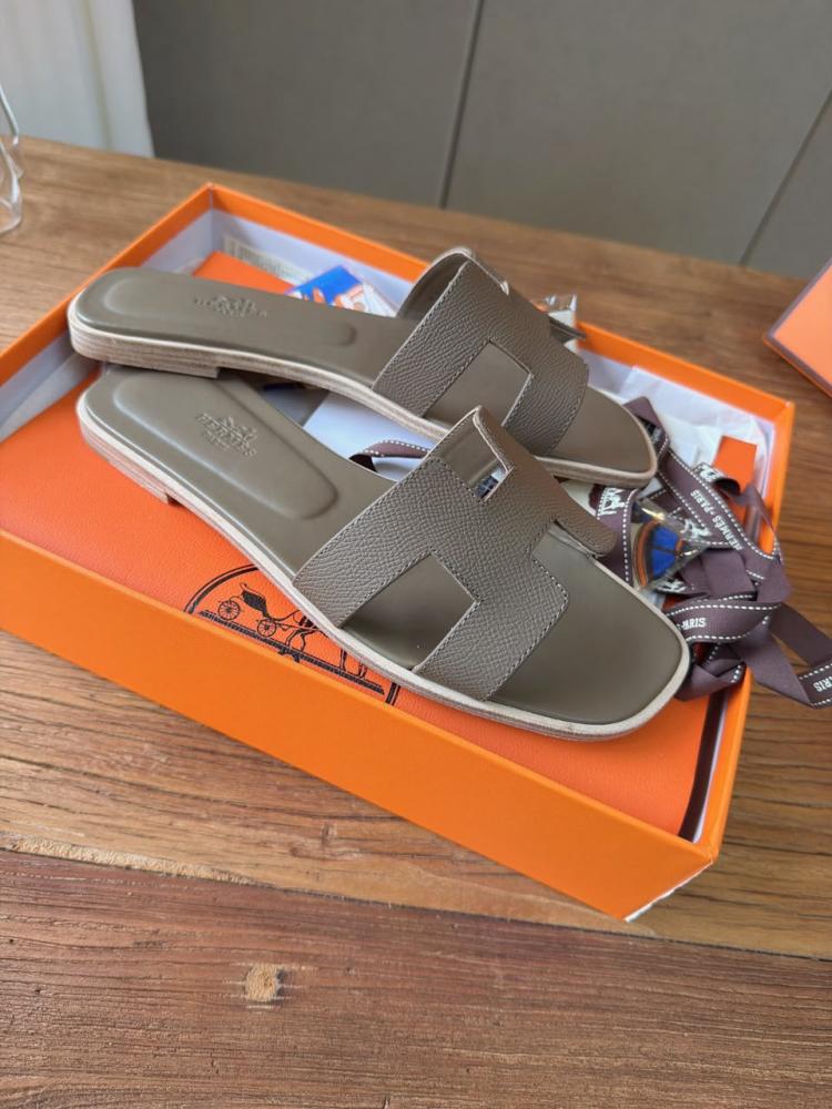 Hermès Oran Sandal