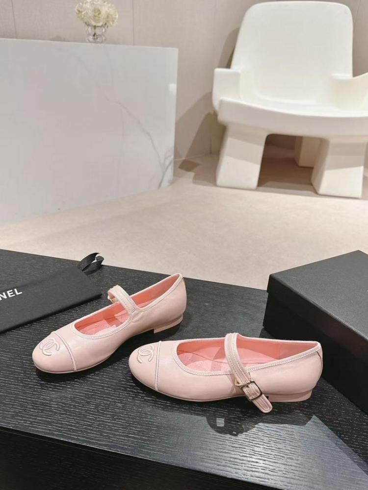 Mary janes leather ballet flats