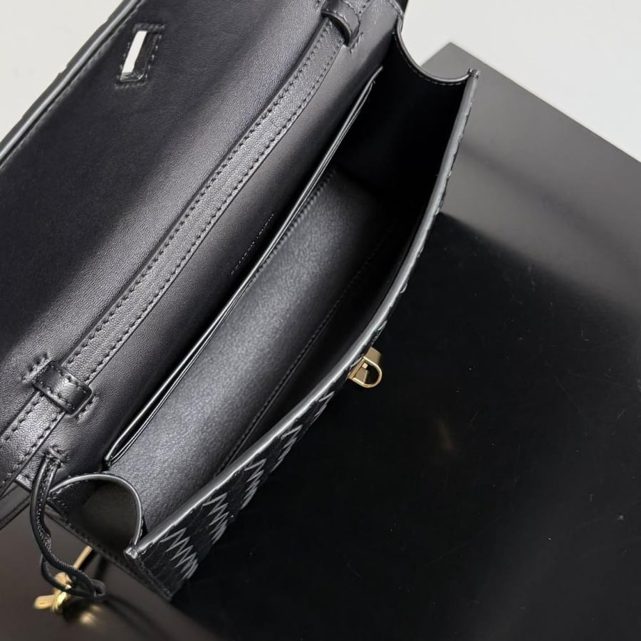 Andiamo Clutch 25