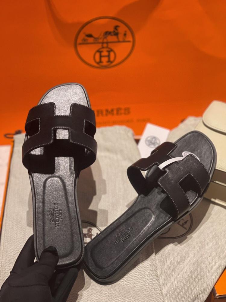 Hermès Oran Sandal
