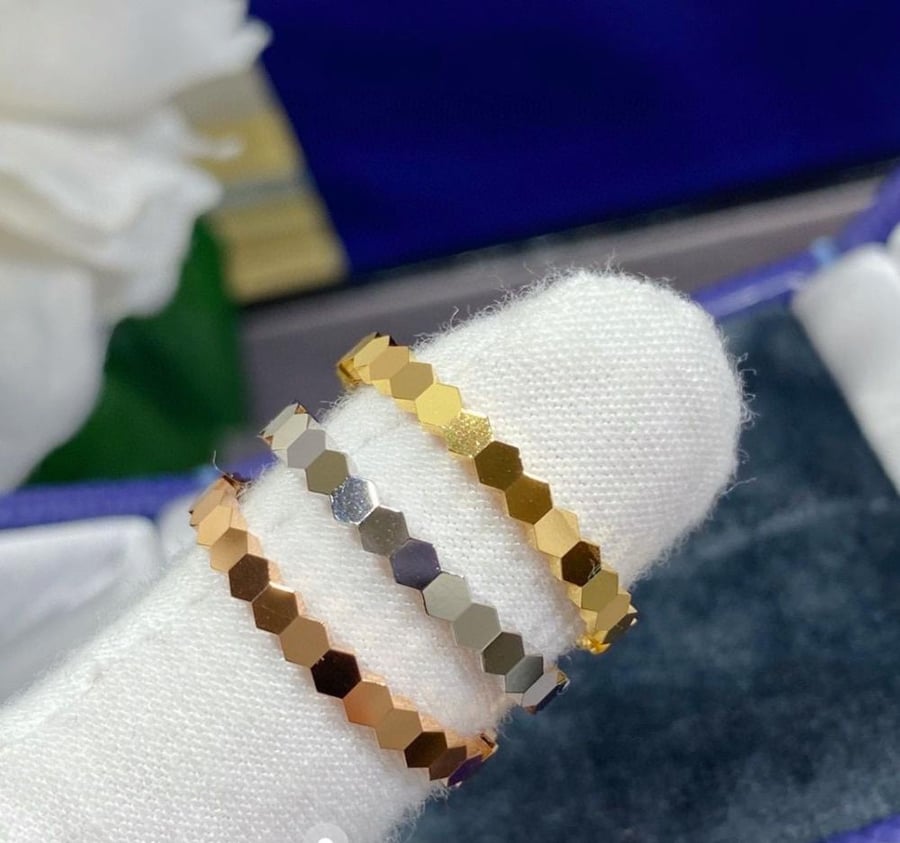BEE DE CHAUMET RING