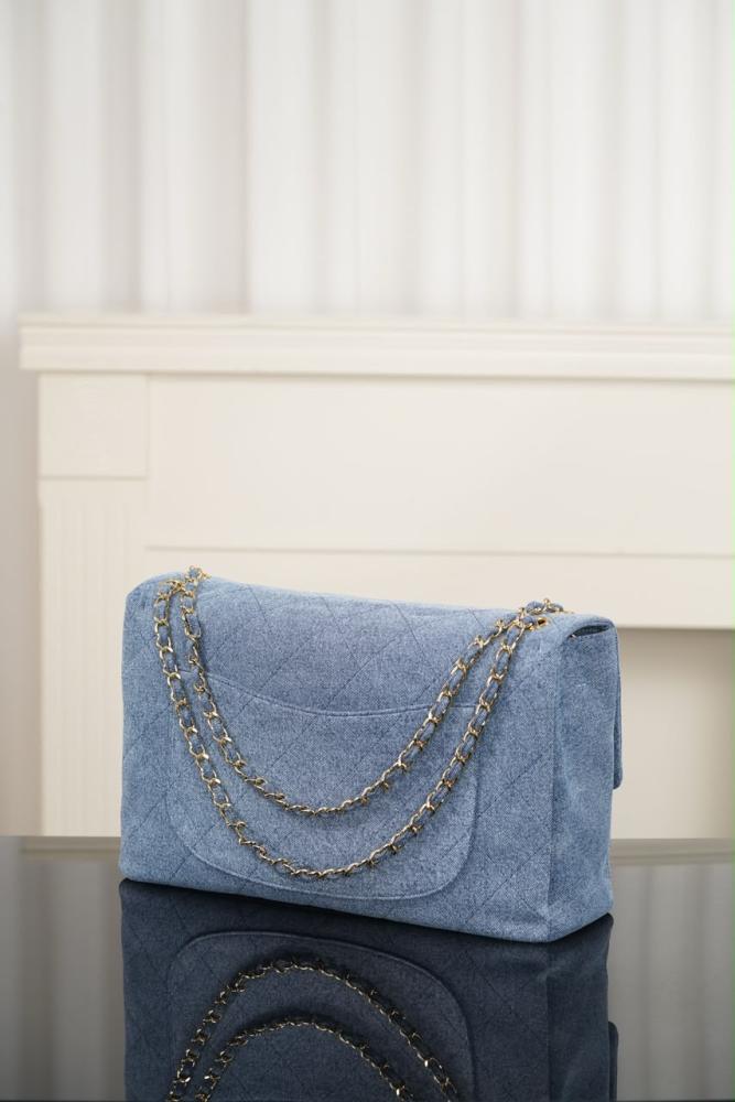MAXI FLAP BAG, 38.5cm