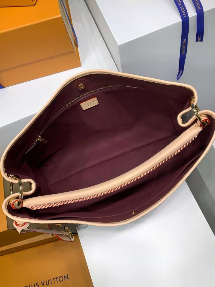 Louis Vuitton Graceful Bag
