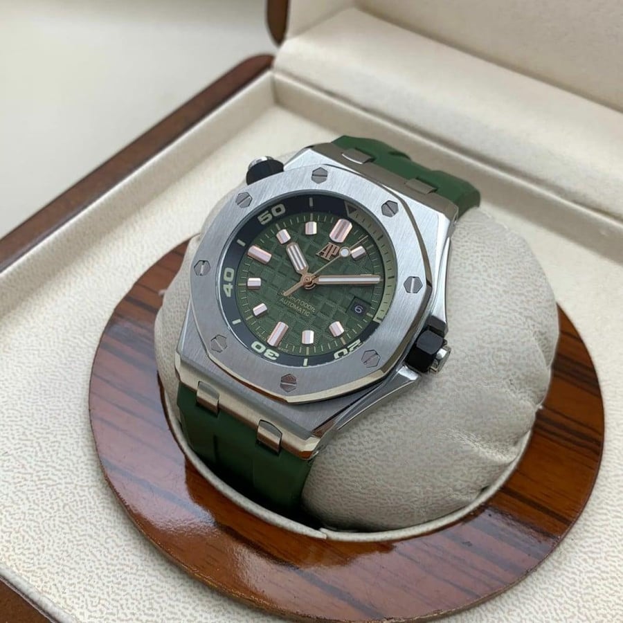 ساعة ادمير بياجيه - Audemars Piguet Admiral Watch