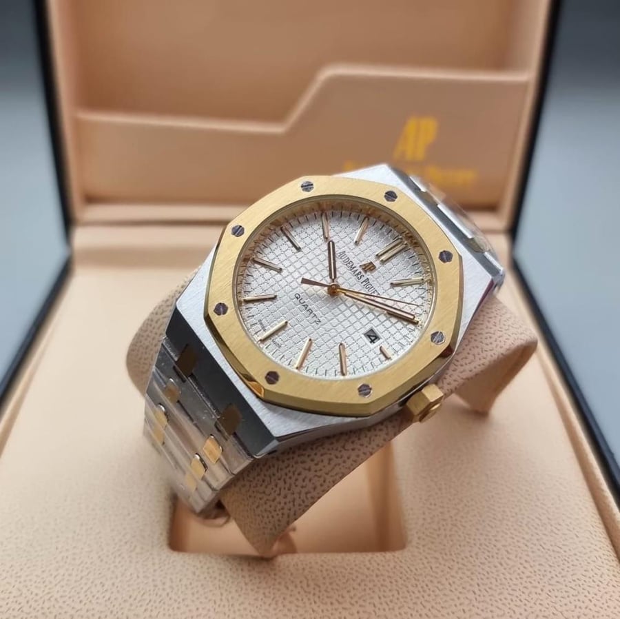 Audemars Piguet Royal Oak Gold Edition - ساعة اوديمار بيغيه رويال اوك اصدار ذهبي