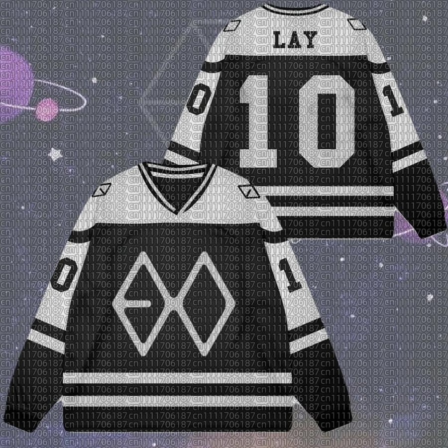 سويتر EXO