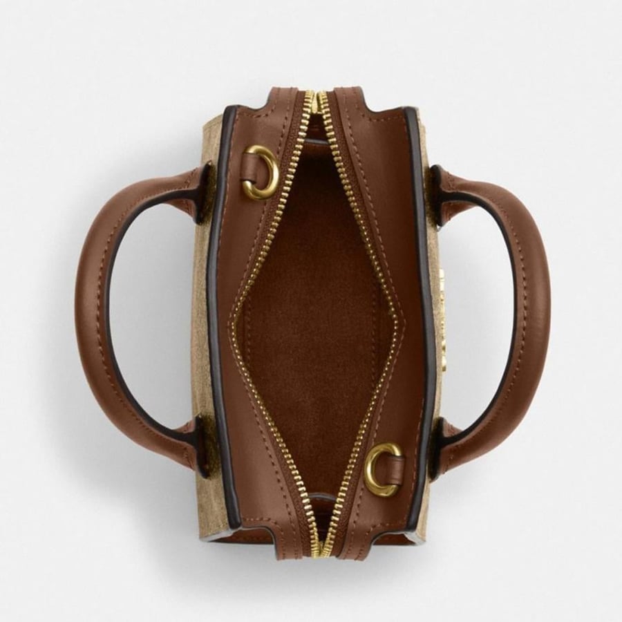 شنط ماركة COACH