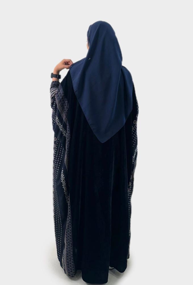 عباية مخمل