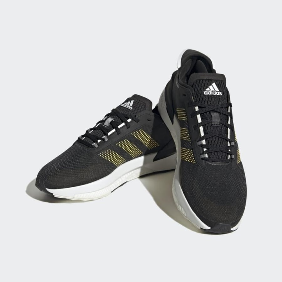 Adidas AVRYN