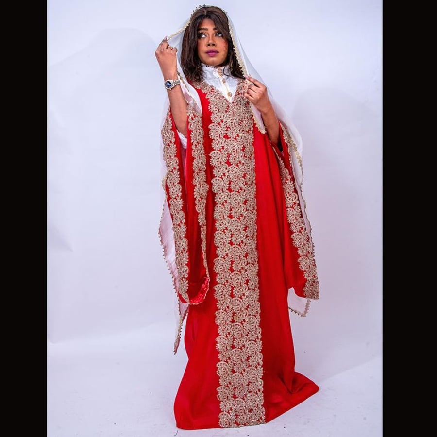 مسدح حجازي احمر