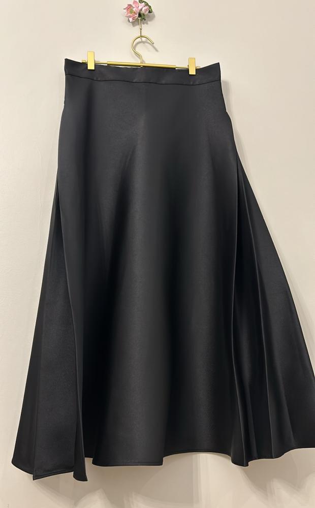 تنورة S(20)