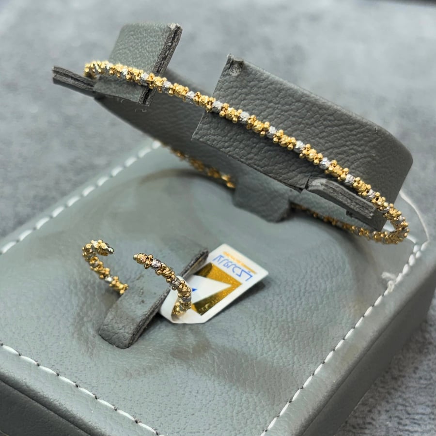 اسورة واقفه عيار ٢١