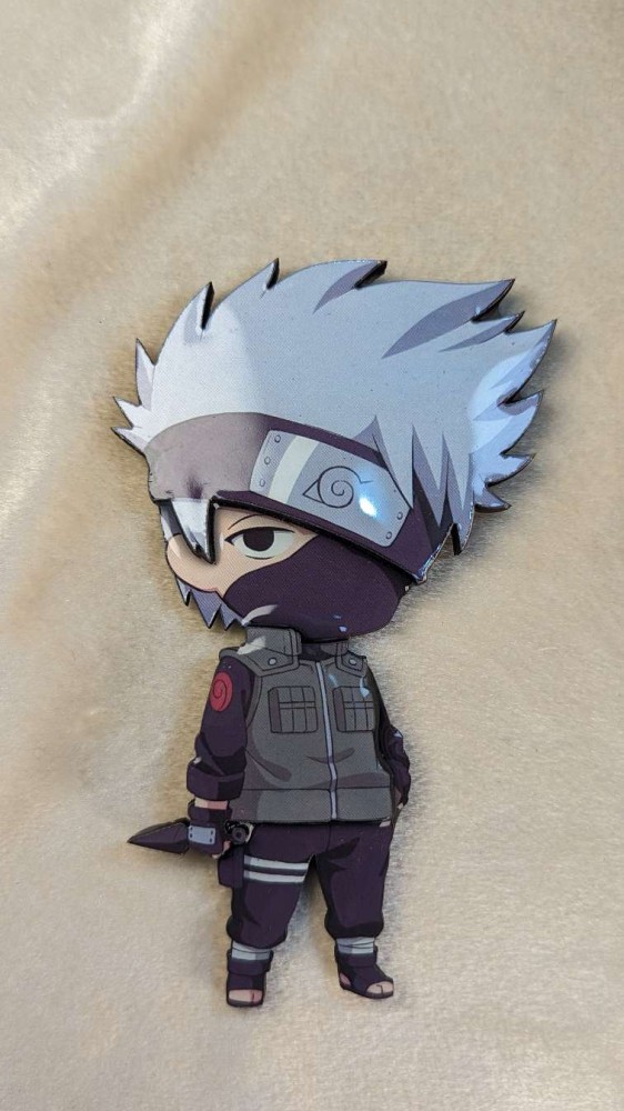 Refrigerator magnet Kakashi from Naruto in 3D with a shiny cover.