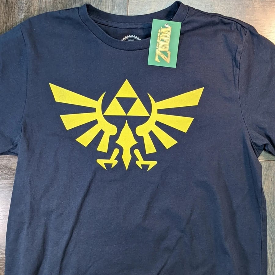 T-shirt from the Legend of Zelda series for men, officially licensed by Nintendo.