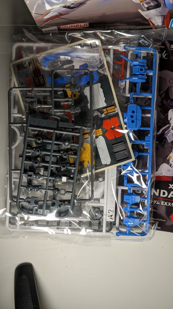 فيقر تركيب قاندم  من مجموعة SD BANDAI .