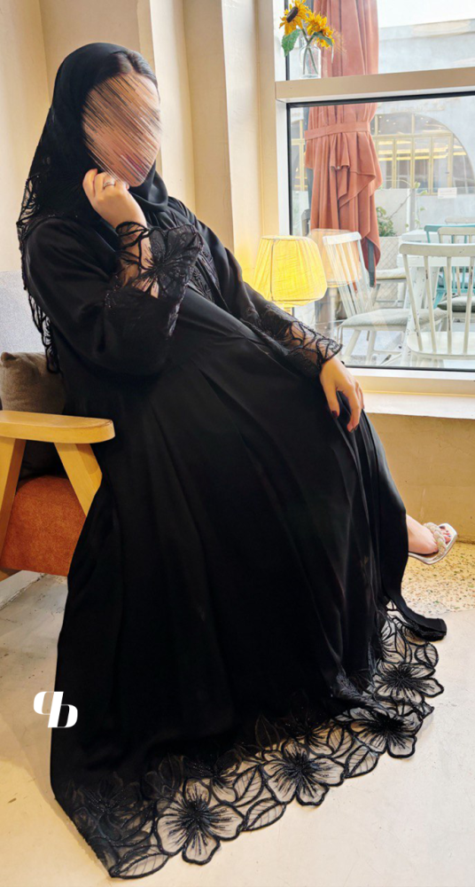 عبايه ياقه شك BB0633