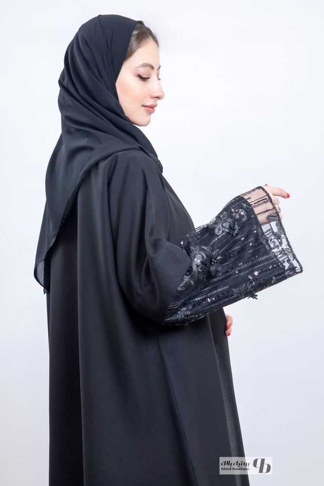 عبايه نص كلوش كتان اكمام دانتيل BB246