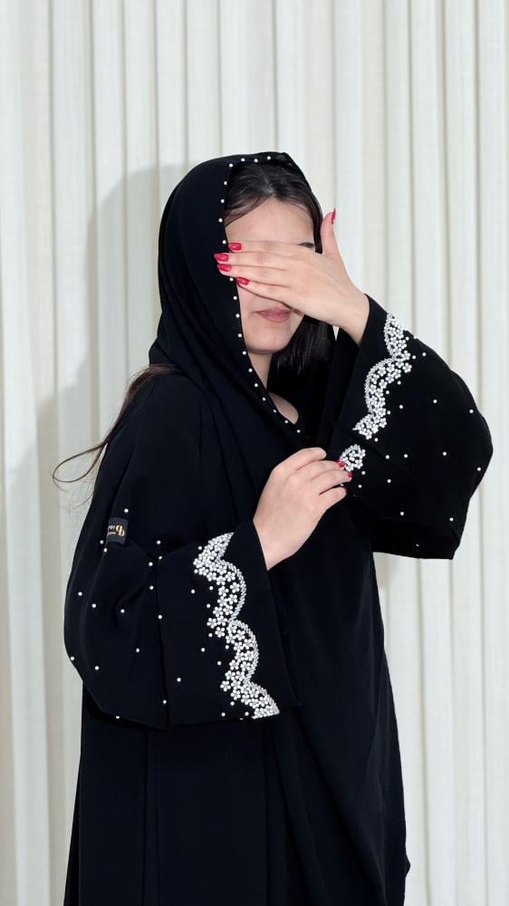عبايه نص كلوش أكمام واسعه شك فضي BB690