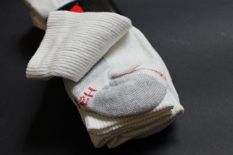 هينز  طقم جواريب طويل رجالي ثلاث أزواج Hanes